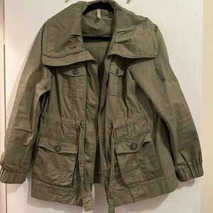 Old Navy Women’s Army Green Jacket